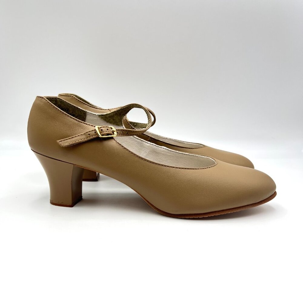 Capezio Womens 9.5M 650 Student Footlight Caramel Tan Leather Dance Heel Shoes